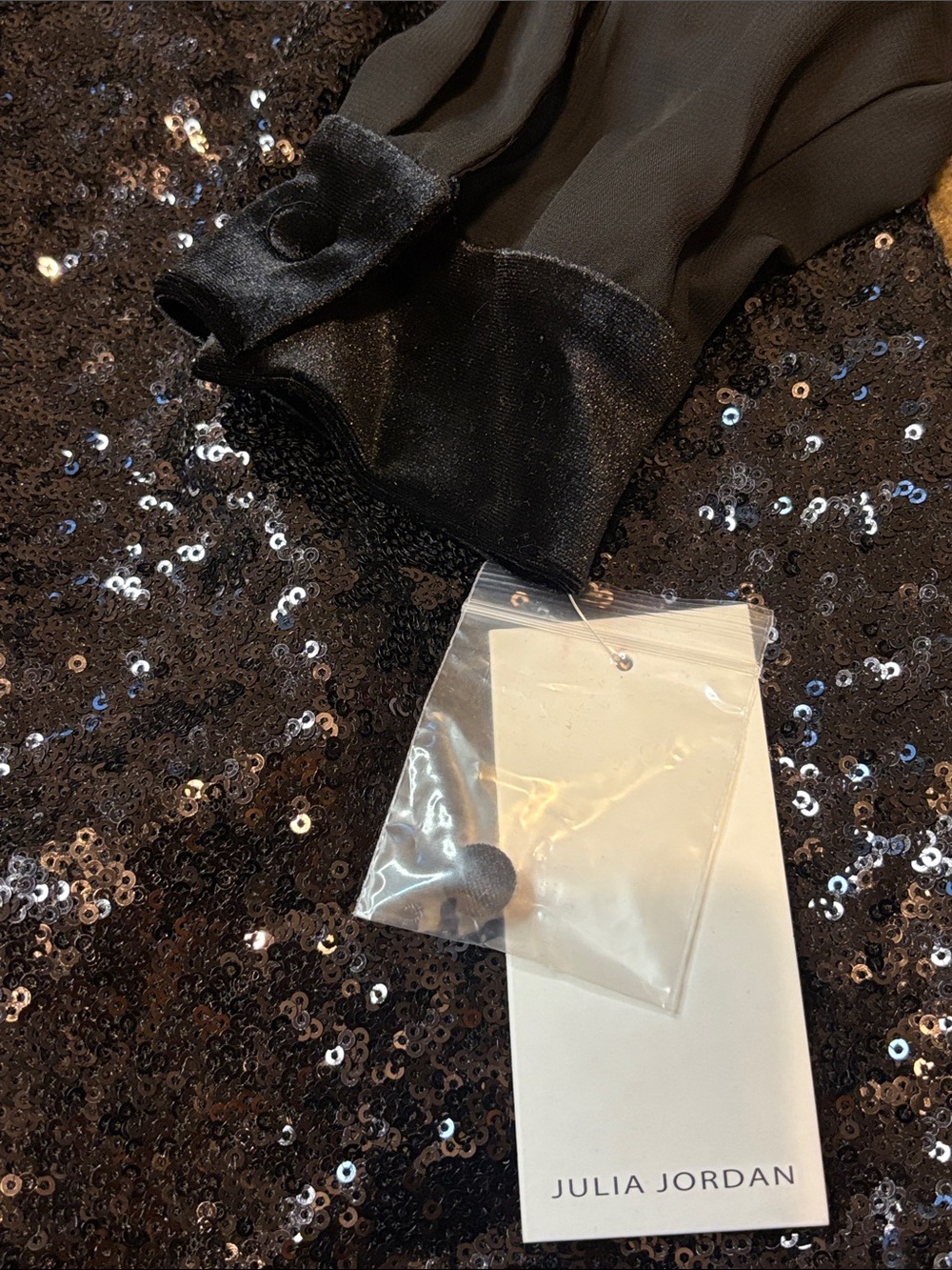 ✨Julia Jordan Black Cocktail Sequin Dress with Velvet Collar Sheer Sleeve Size 6 - Picture 8 of 12